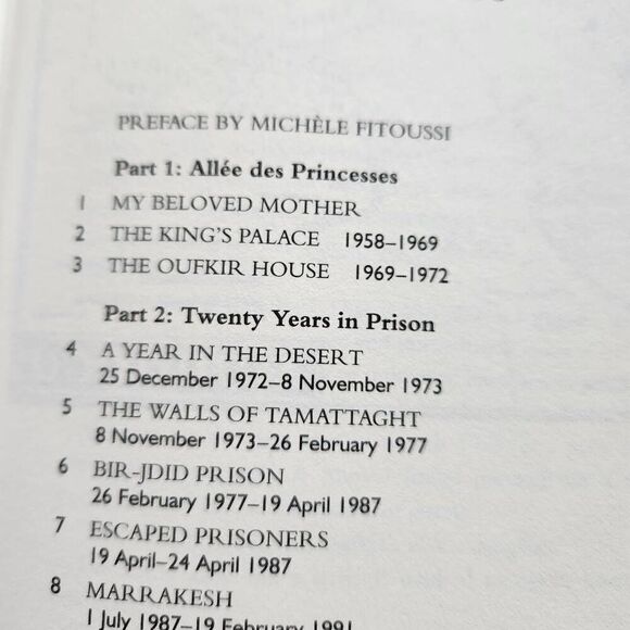 Stolen lives 20 years in a desert prison Oprah's book club autobiography of a Pr - Picture 6 of 7